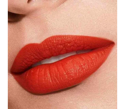 Pure Color Explicit Silk Matte Lipstick