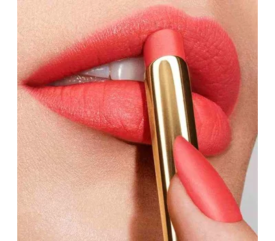 Pure Color Explicit Silk Matte Lipstick