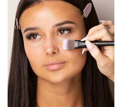 No. 1 Foundation Brush