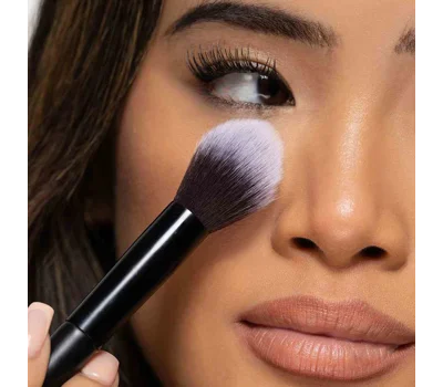 No. 13 Highlight Brush