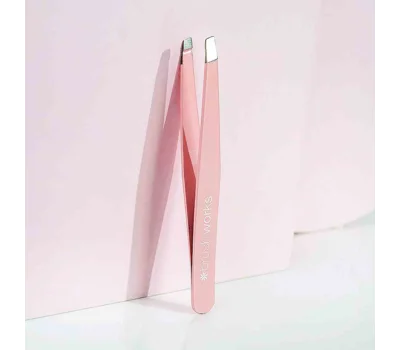 Precision Slanted Tweezers