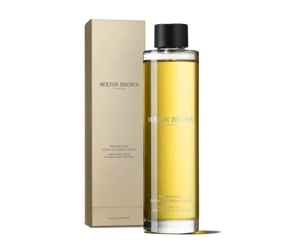 Mesmerising Oudh Accord & Gold Aroma Reeds Refill 150ml