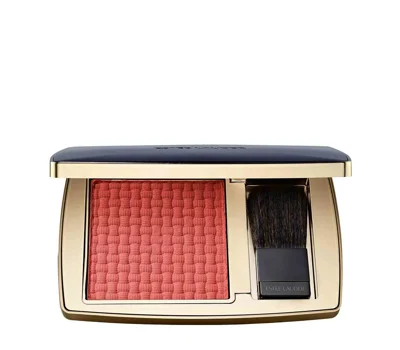 The Sculpting Blush Powder