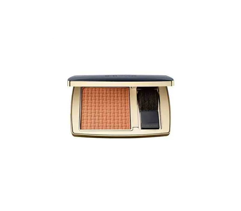 The Sculpting Blush Powder