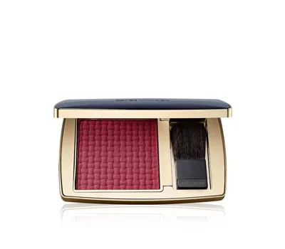 The Sculpting Blush Powder
