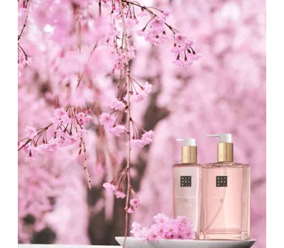 The Ritual of Sakura Hand Wash 300ml