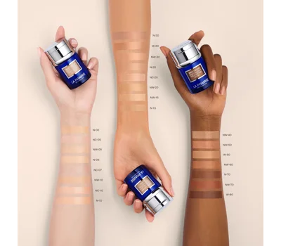 Skin Caviar Concealer Foundation Pêche