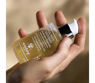 Gentle Cleansing Gel With Tropical Resins 120ml