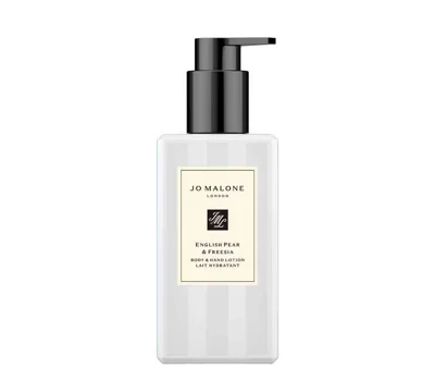 English Pear & Freesia Body & Hand Lotion 250ml