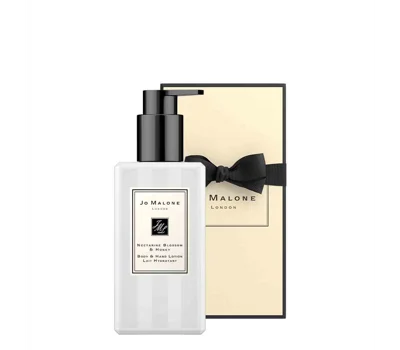 Nectarine Blossom & Honey Body & Hand Lotion 250ml
