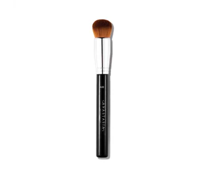 A30 Pro Brush - Domed Kabuki Brush