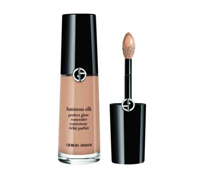 Luminous Silk Lightweight Liquid Concealer