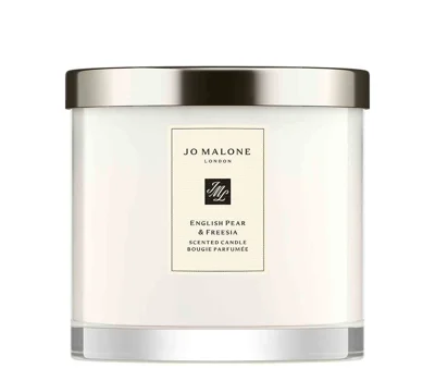 English Pear & Freesia Travel Cande