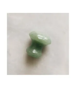 The De-Puffing Jade Eye Massage Tool