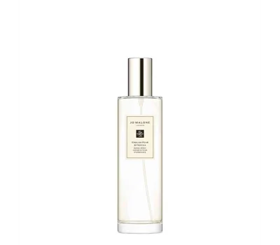 English Pear & Freesia Room Spray 100ml