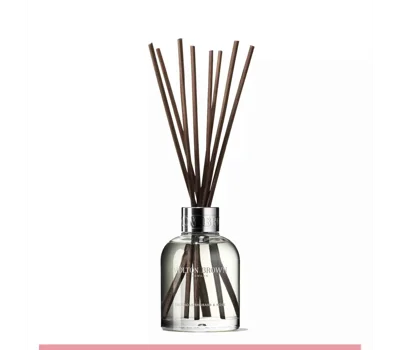 Delicious Rhubarb & Rose Aroma Reeds 150ml