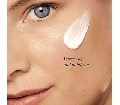 Ultimate Diamond Sculpted Transformation Creme Moisturizer 50ml
