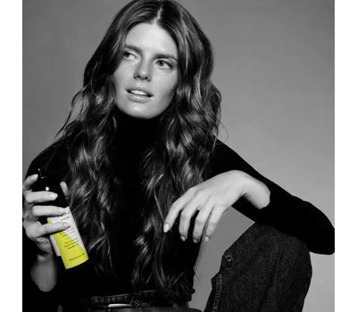 The Invisible Hold Hair Spray 250 ml