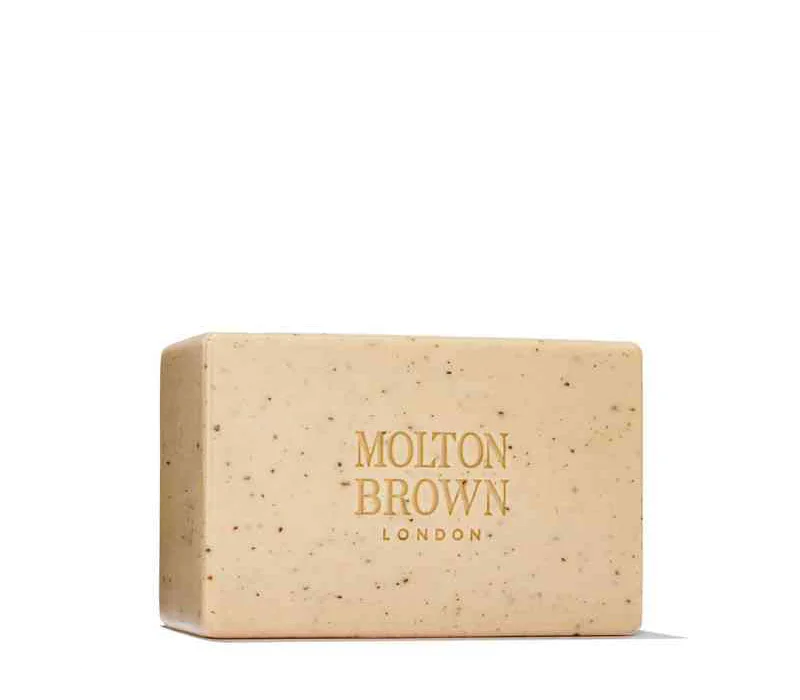 Re-Charge Black Pepper Bodyscrub Bar 250g