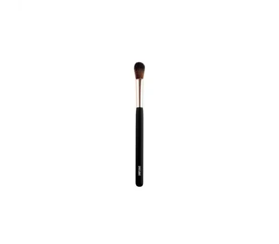 Brush Face Spotlight 04