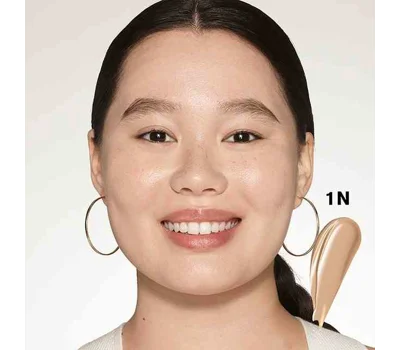 Futuristsoft Touch Brightening Skincealer Concealer