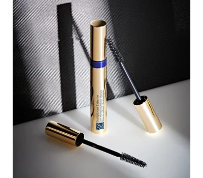 Sumptuous Extremelash Multiplying Volume Mascara