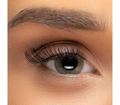 Lash Loungin'