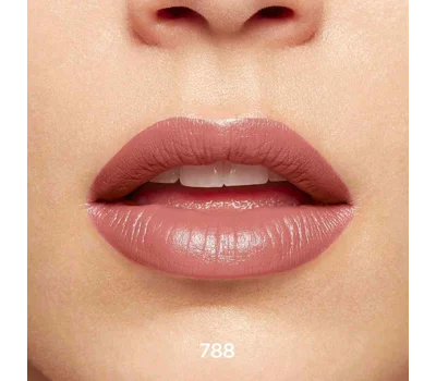 Joli Rouge Nude