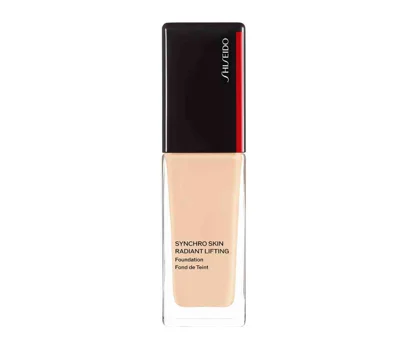 Synchro Skin Radiant Lifting Foundation
